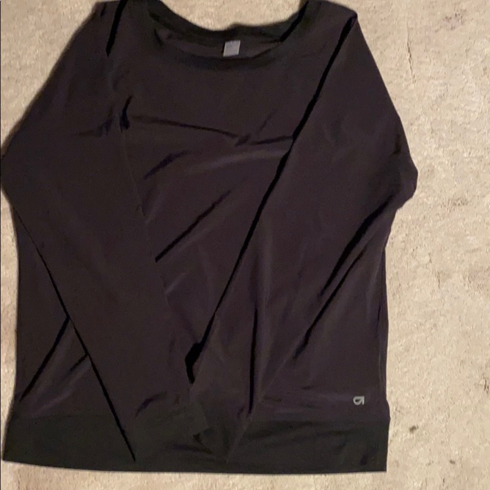 Gap Fit black pullover jacket.